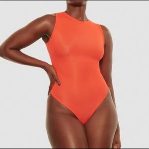 SKIMS by Kim Kardashian JELLY SHEER CREW NECK BODYSUIT 44